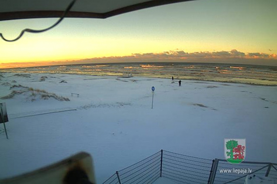 Visbiezākā sniega sega šorīt ir Liepājā – 8 centimetri