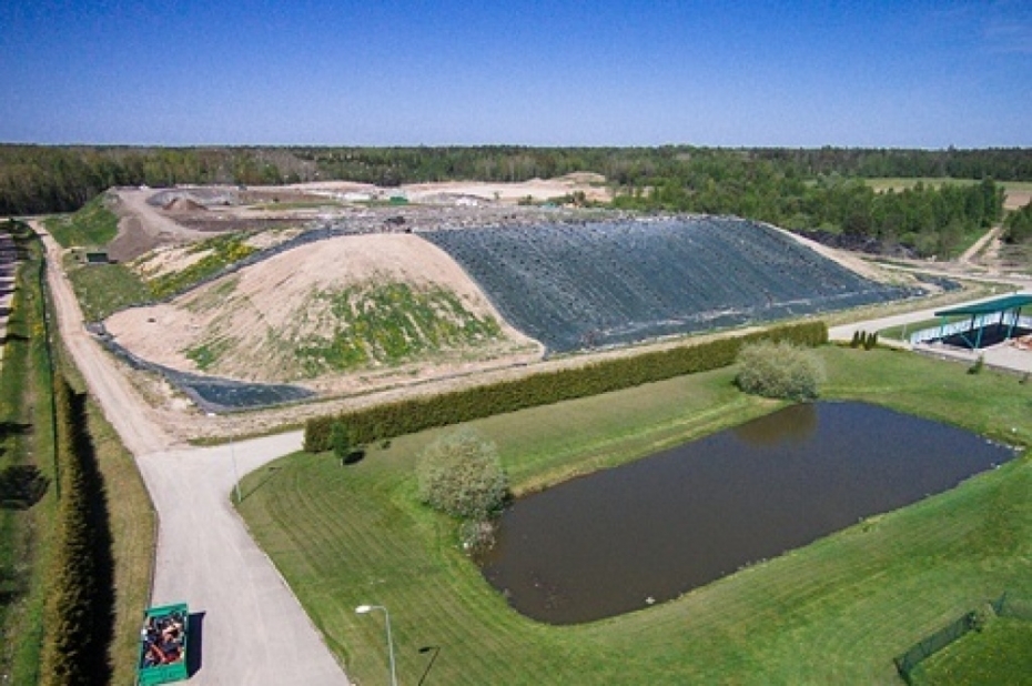 Pagaidām maksa par atkritumu izvešanu paliek nemainīga