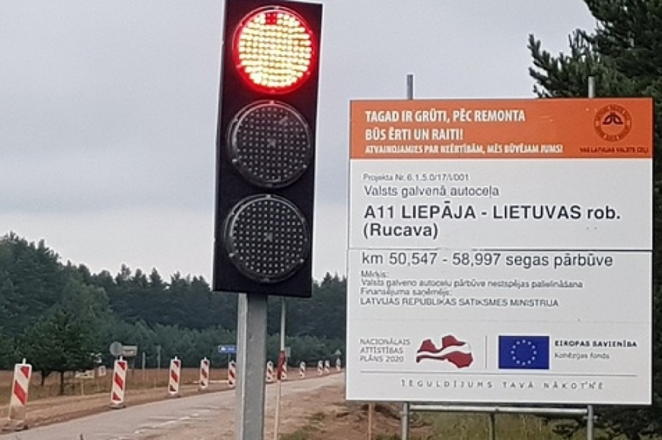 Pabeigti būvdarbi uz šosejas A11 posmā no Rucavas līdz Lietuvai