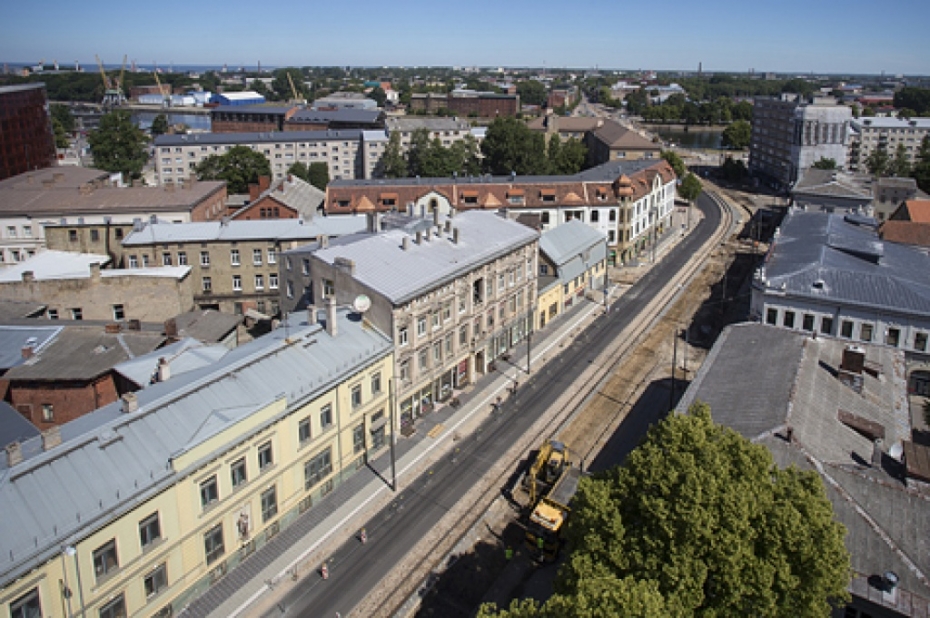 Lielajā ielā veiks asfalta virskārtas ieklāšanu