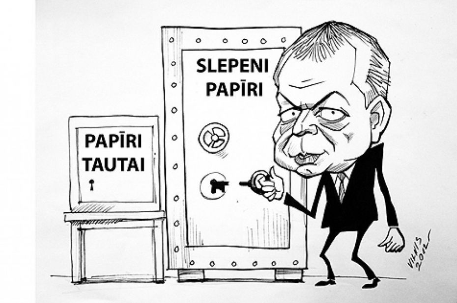 Deputāts protestē pret dokumentu slēpšanu, atturoties no balsojuma
