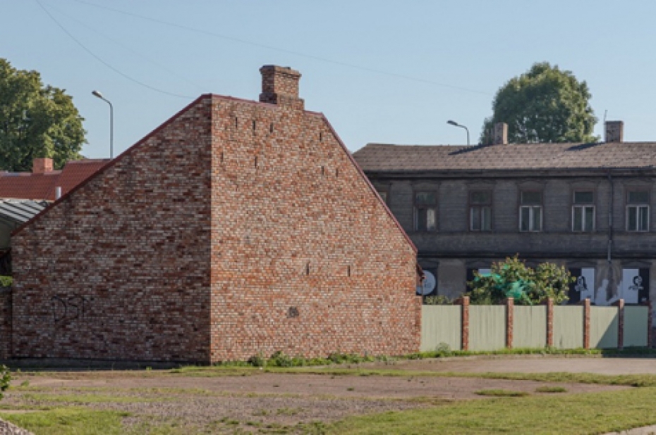 Apstiprina noteikumus par nekustamā īpašuma nodokli