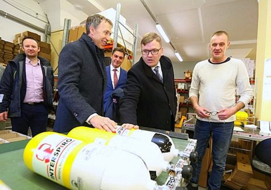 Liepāju darba vizītē apmeklē ministrs Juris Pūce