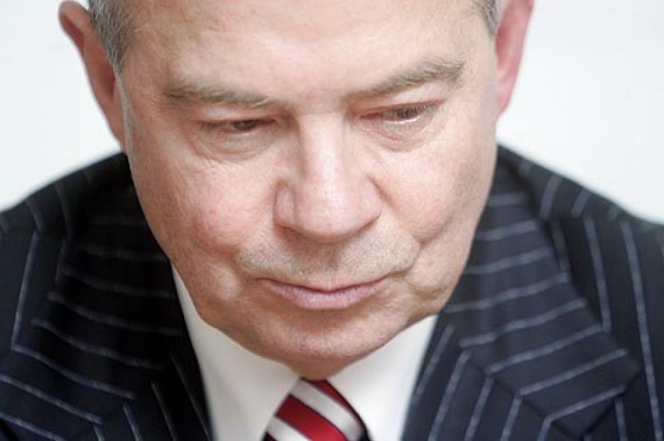 Paziņo par Seska politiskā partnera Lemberga atstādināšanu