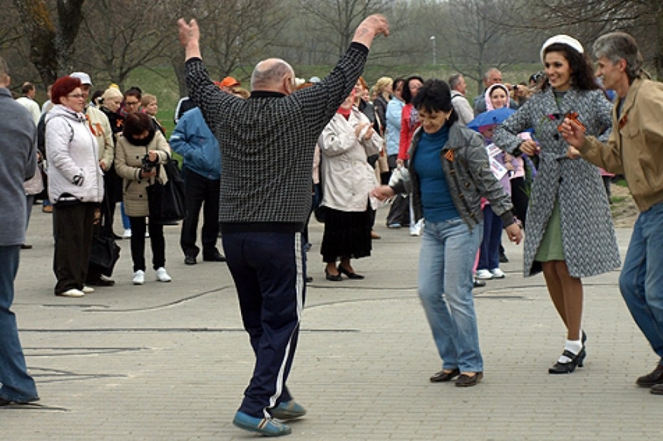 Uzvaras diena nosvinēta bez starpgadījumiem (galerija)
