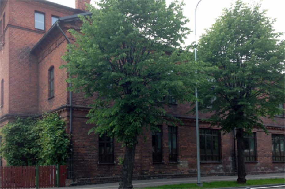 Policijā pārbauda Dizaina un mākslas vidusskolas tēriņus