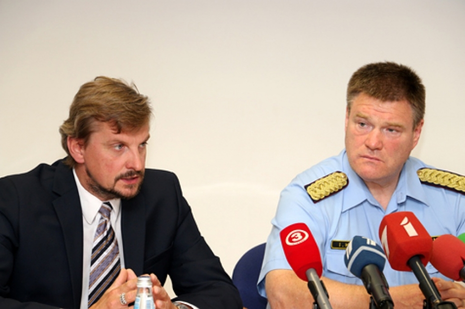 Vērtēs mātes, autobusa šofera un kaimiņu iespējamo atbildību