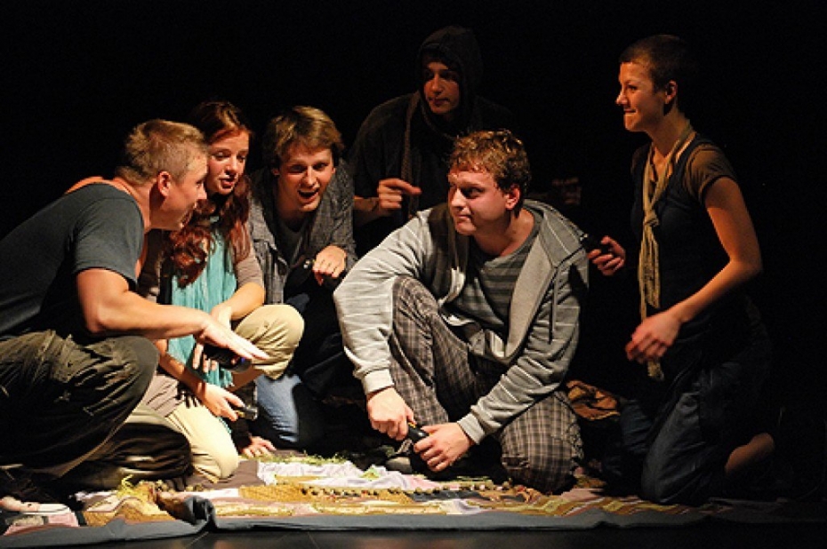 Teātra festivāls "Zelta Maska 2011"  - arī Liepājā