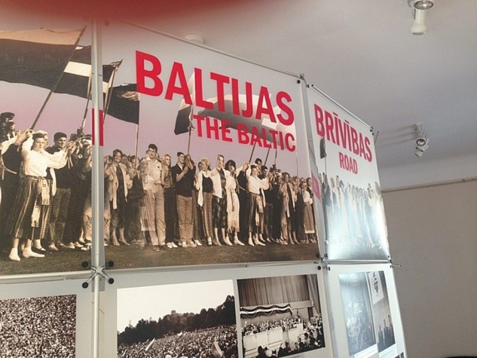 Atklāta izstāde "Baltijas brīvības ceļš. 1987–1991" (galerija)