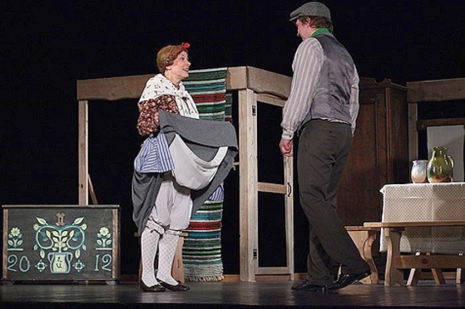 Tautas teātris atzīmē 60 gadu jubileju kopā ar Trīni