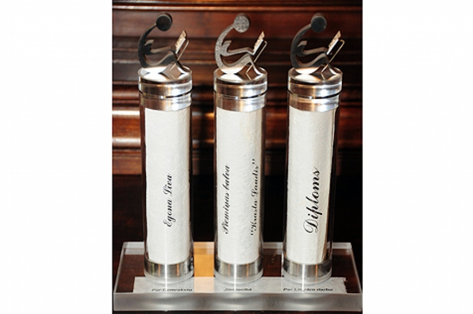 Izsludina rakstnieka Egona Līva piemiņas balvu "Krasta ļaudis"