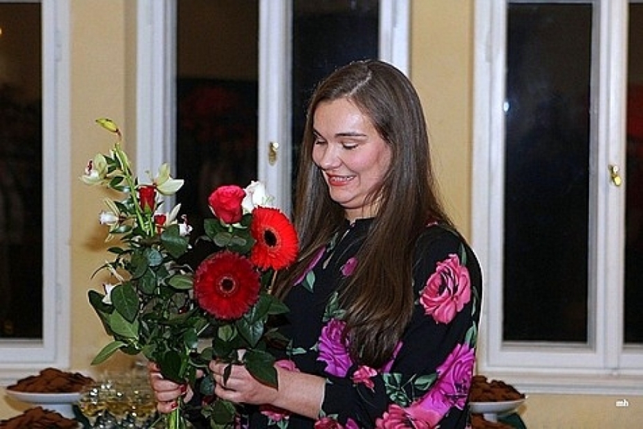 Daces Dēliņas-Lipskas krāšņā vasara Liepājas muzejā