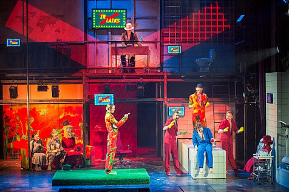 Liepājas teātrī veiksmīgi aizritējusi pirmizrāde Orvela “1984”