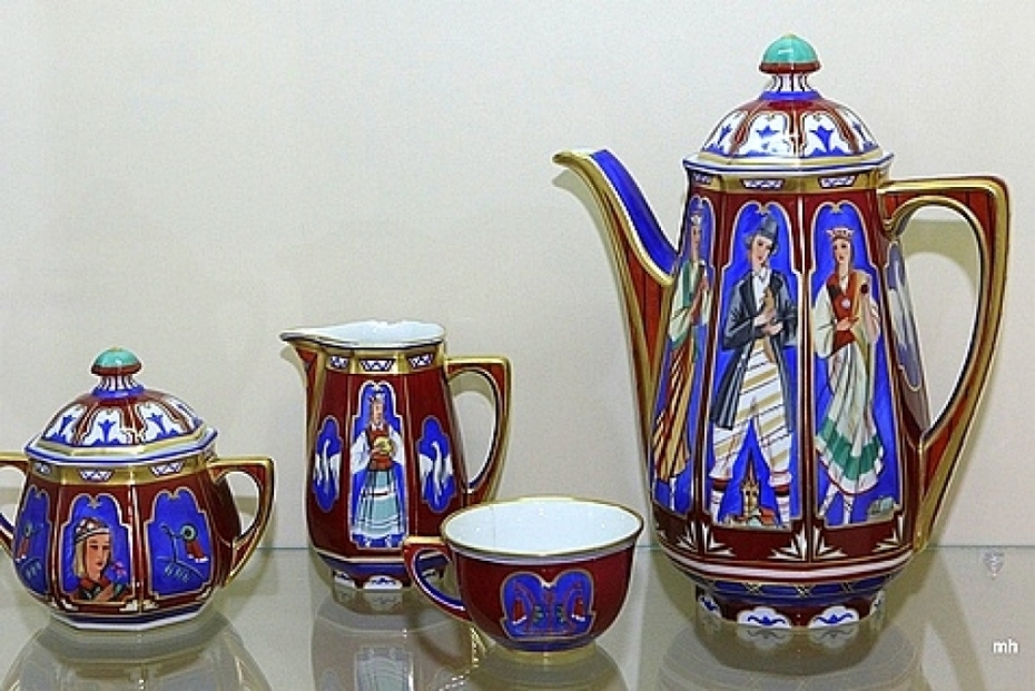 Muzejā – porcelāns kā Avena "intelektuālo spēļu" auglis