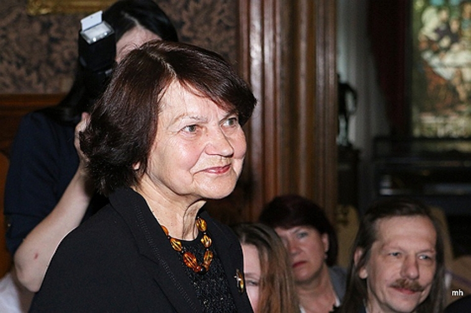 Egona Līva piemiņas balva Guntim Berelim un Benitai Laumanei
