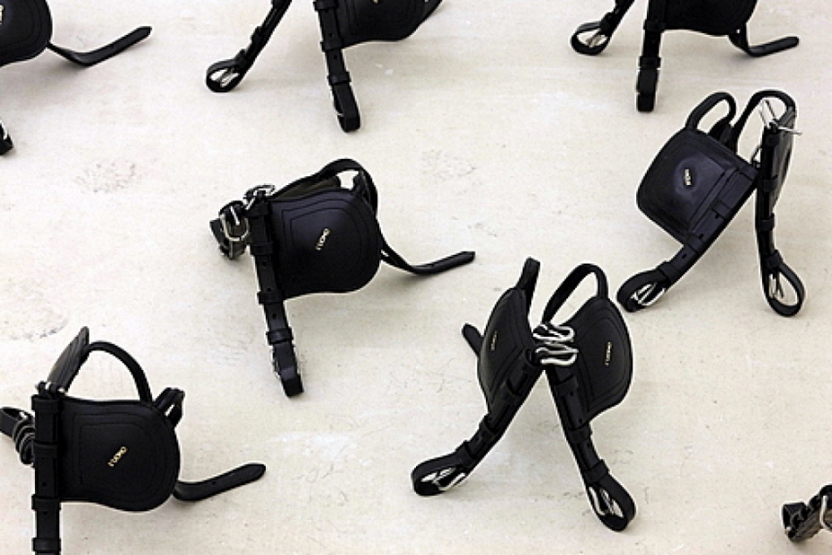 Muzejā atklās Edgara Gluhova darbu izstādi