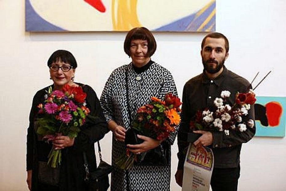 Mākslas akadēmijas balva arī "Vilki un avis" scenogrāfam