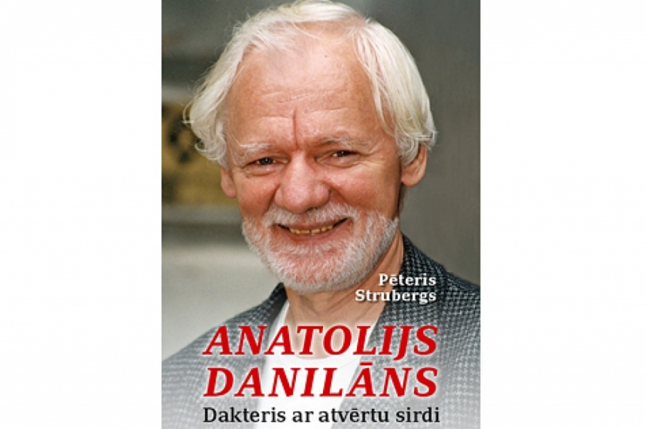 Atvērs grāmatu par profesoru Anatoliju Danilānu
