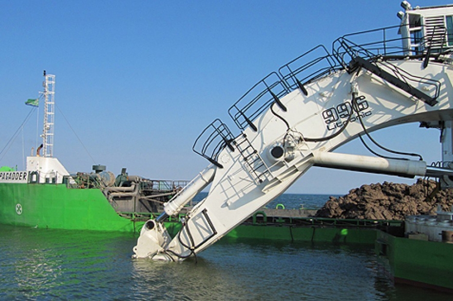 SEZ pārvalde lauzusi līgumu ar ostas padziļinātājiem