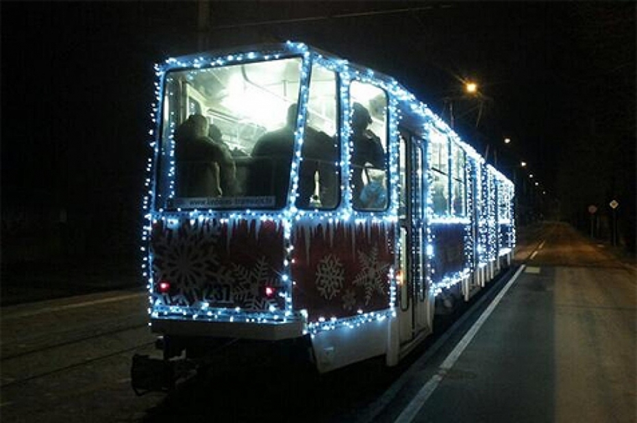 Šogad Ziemassvētku tramvajam būs jauns dizains