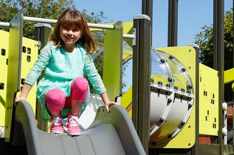 Bērnu rotaļu laukumu pārbūvēs par 186 987 eiro