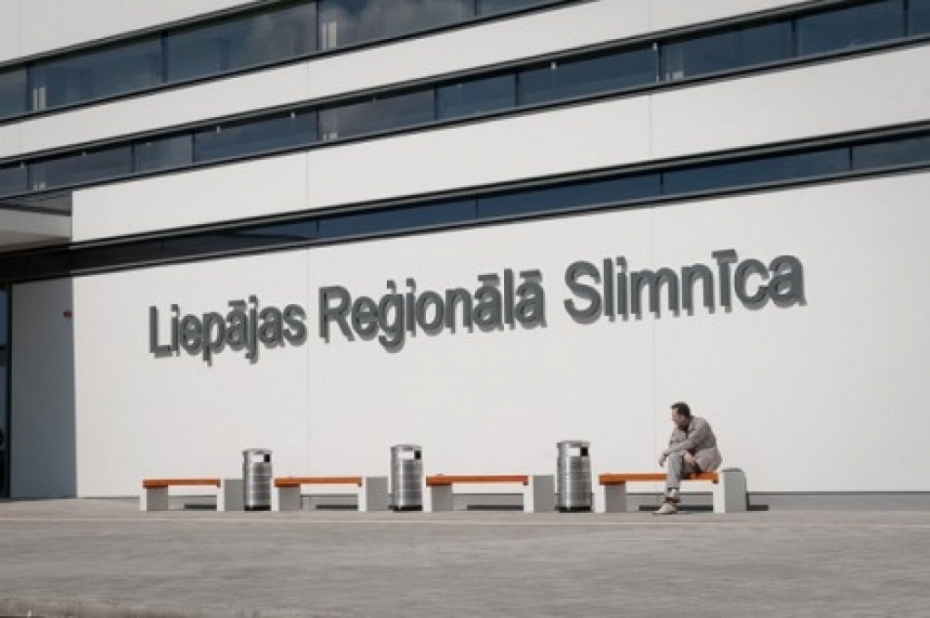 "Tīrības centrs" turpina sadarboties ar Liepājas slimnīcu