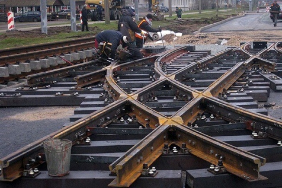 Izsludina konkursu par tramvaja līnijas pārbūvi