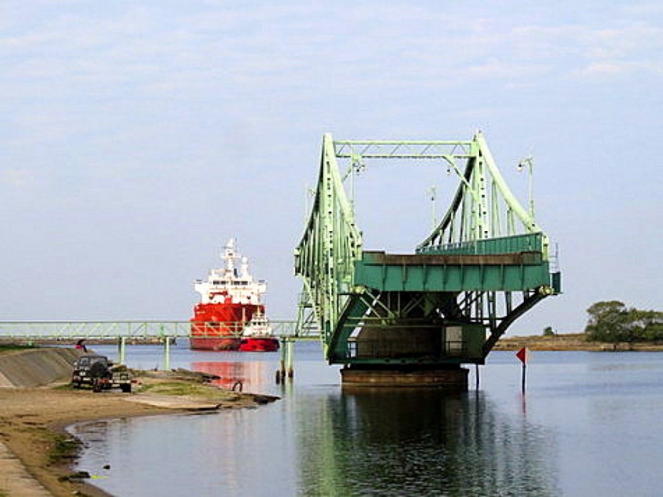 Kuģu ceļu Karostas kanālā taisnos "GTL GT Inspekt"