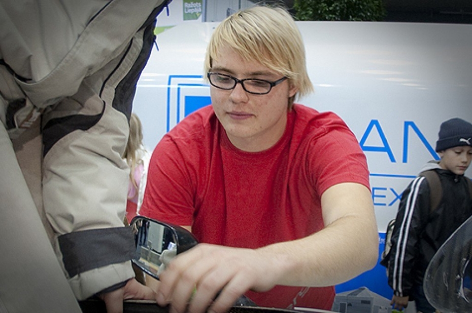 Piektdien, 28. oktobrī, sveicam visas Ņinas, Ninonas, Antoņinas un Oksanas