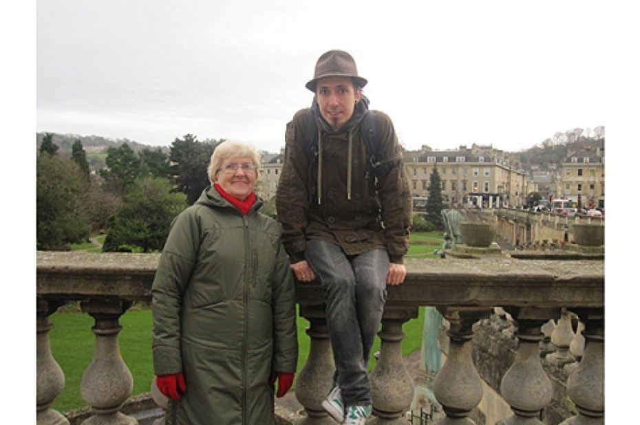 Ceturtdien, 9. februārī, sveicam visas Simonas un Apolonijas!