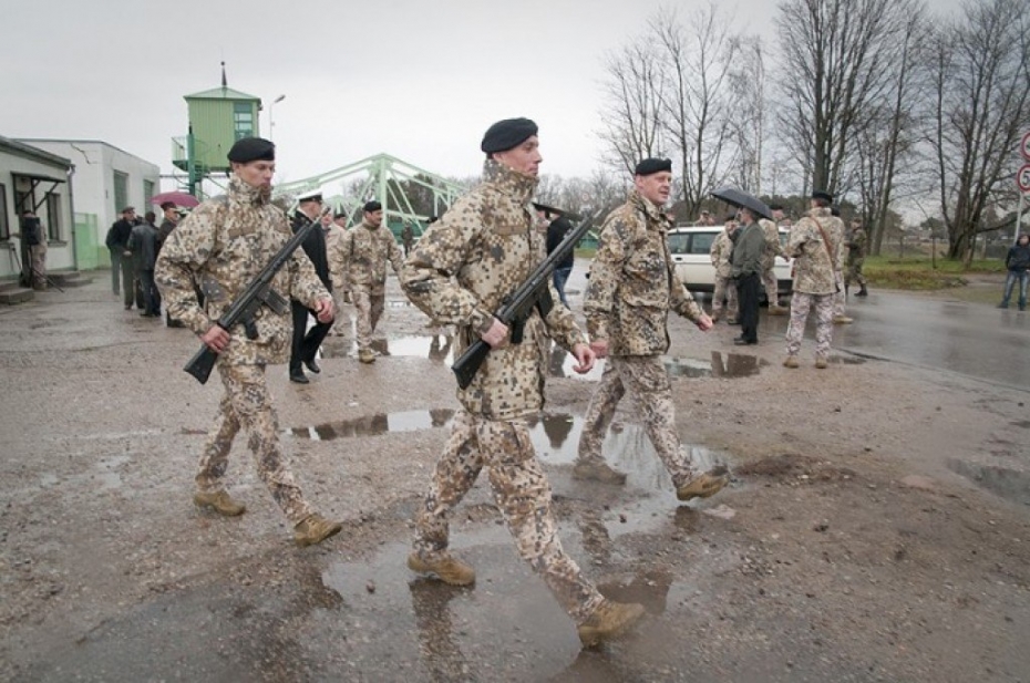 Iemūžina zemessardzes pirmo militāro operāciju (galerija, video)