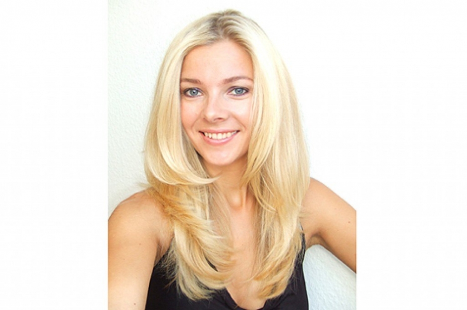 Pirmdien, 14. maijā, sveicam visas Aivitas, Elfas, Elvitas, Krišjāņus!