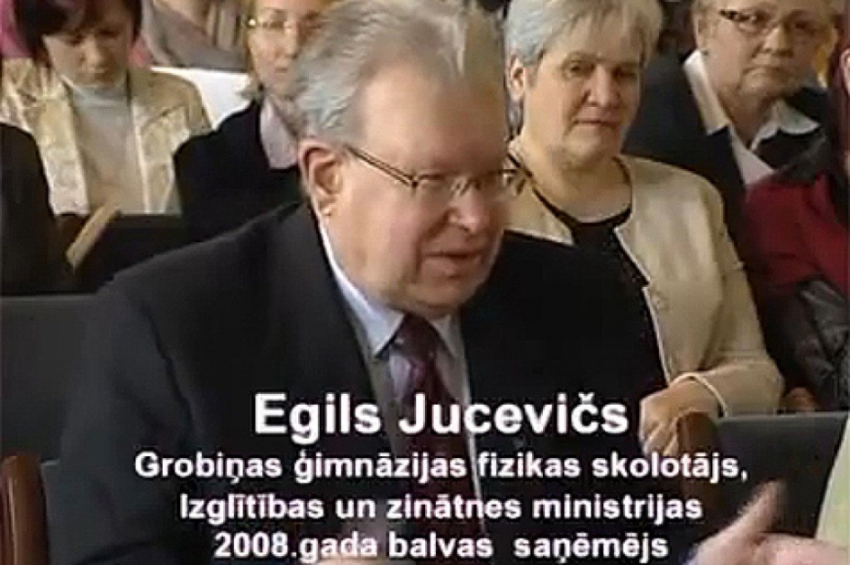 Sestdien, 3.novembrī, vārda dienā sveicam Ērikas un Dagnijas!