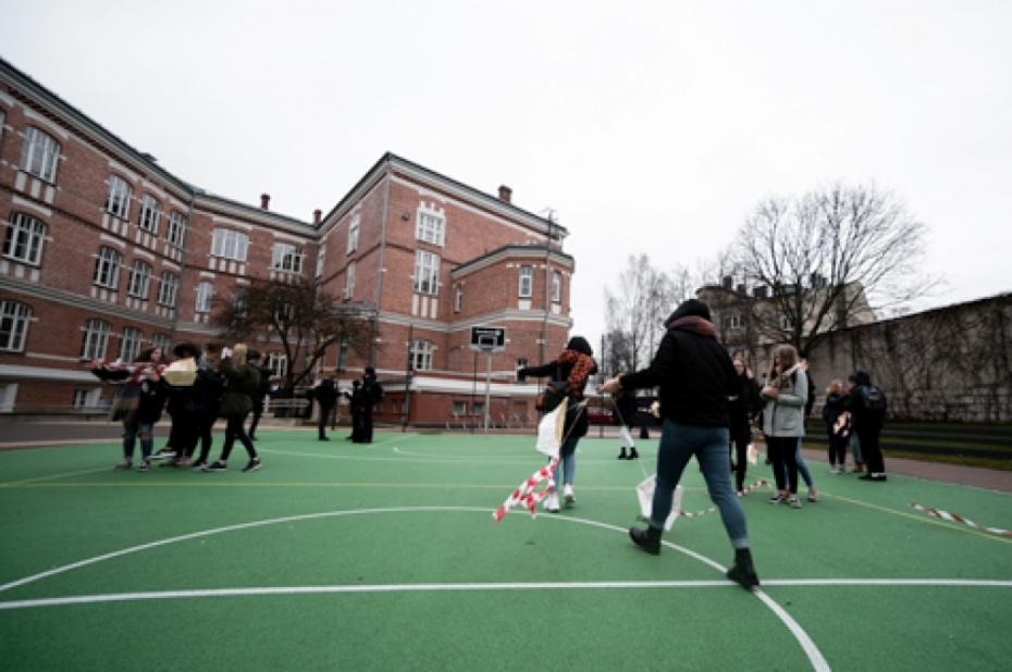 Liepājai dzimšanas dienā dāvina pašdarinātus pūķus