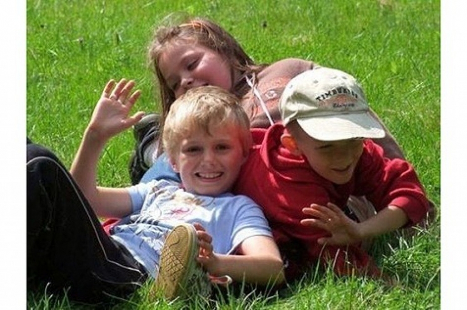 Izsludināts bērnu un jauniešu nometņu projektu konkurss