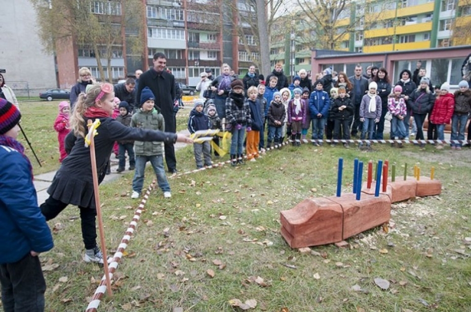 Liepājas Jaunie Vanagai brīvlaikā aicina ceļo laikā