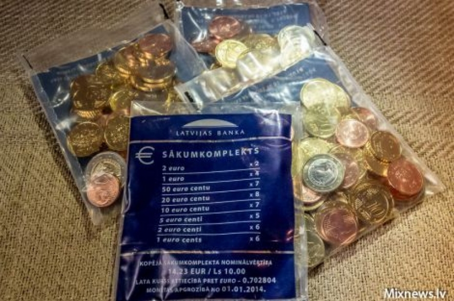 Eiro komplektus  Liepājā meklē arī pasta nodaļās