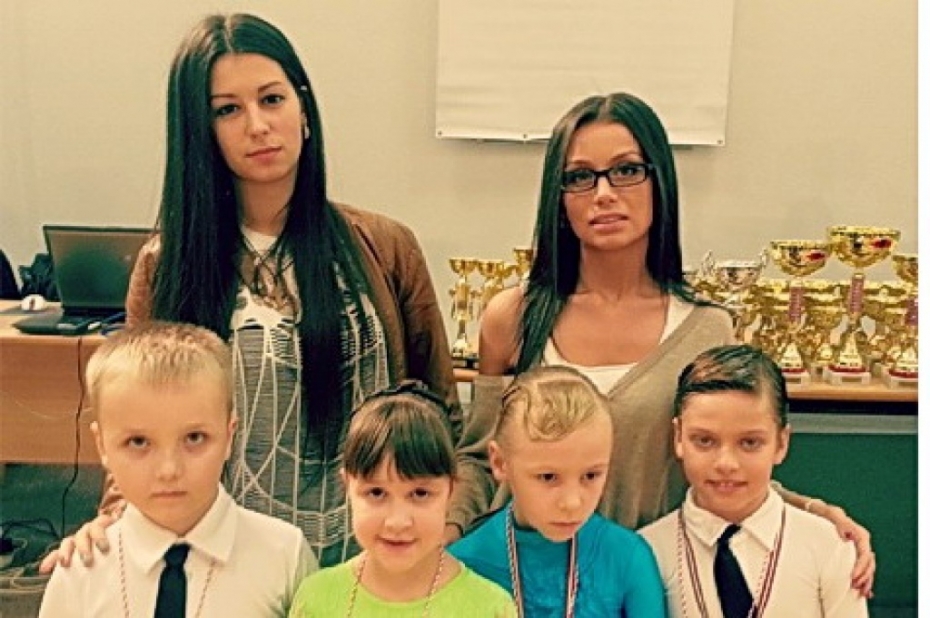 Otrdien, 4.februārī, sveicam Veronikas, Dailas un Dominikus!