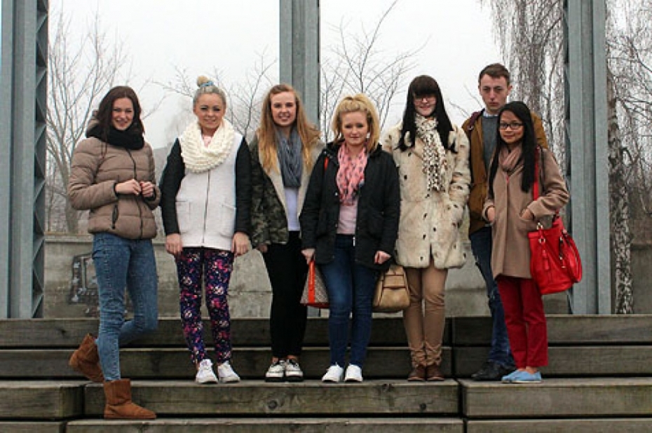 Mākslas vidusskolā praktizējas seši studenti no Skotijas