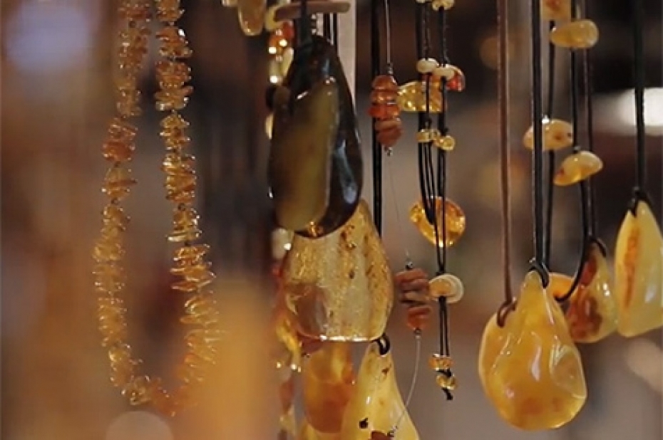 Pirms 100 gadiem dzimis dzintara meistars Andrējs Vecbaštiks