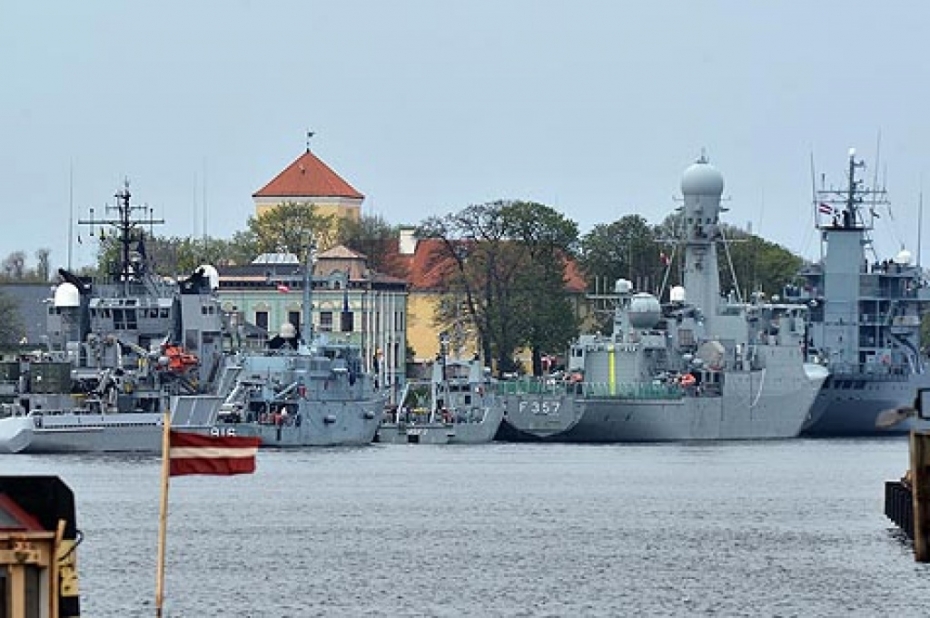 Dīķis: Liepājā militāro mācību dalībnieku klātbūtni nejūtam