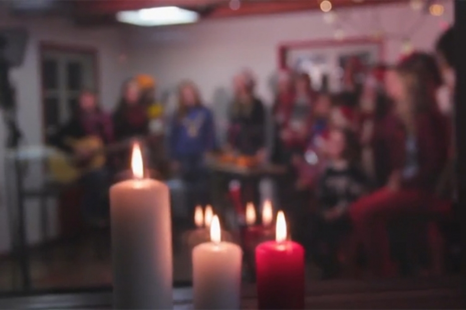 "Ziemassvētn(nie)ki" dāvā svētkos savu dziesmu video stāstus