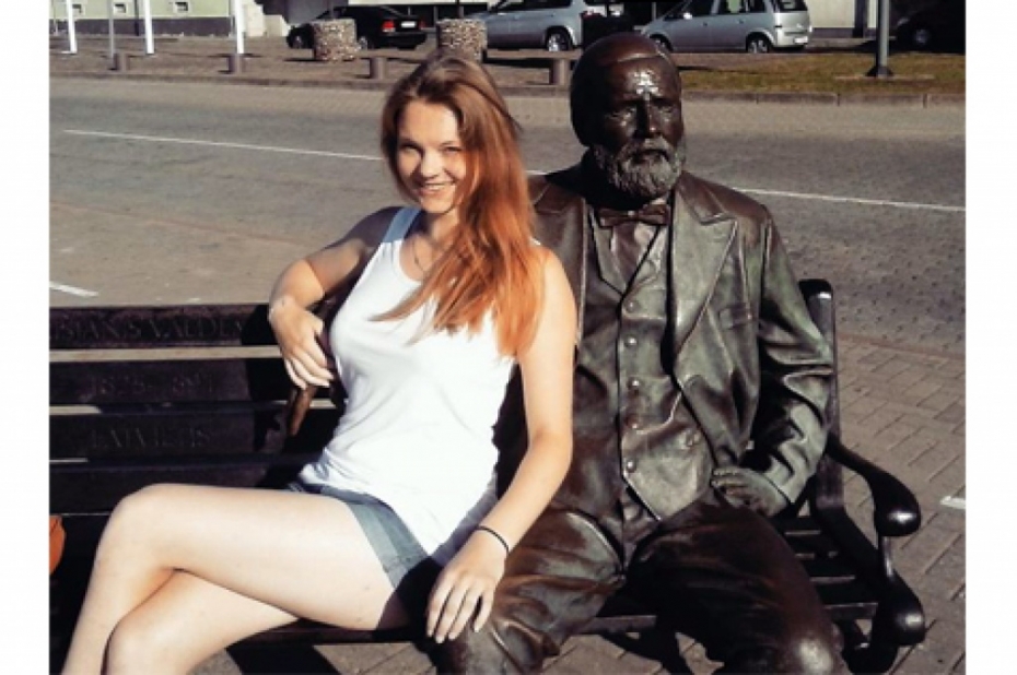 Ceturtdien, 13.augustā, sveicam Elvīras, Rēzijas un Velgas!