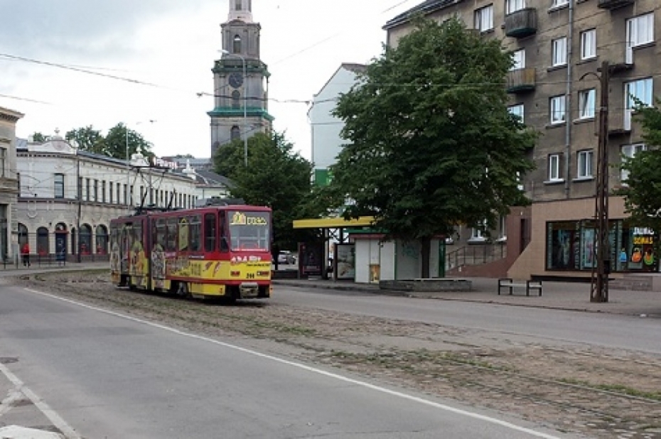 Piešķir 2,2 miljonus kompensācijai par invalīdu pārvadāšanu