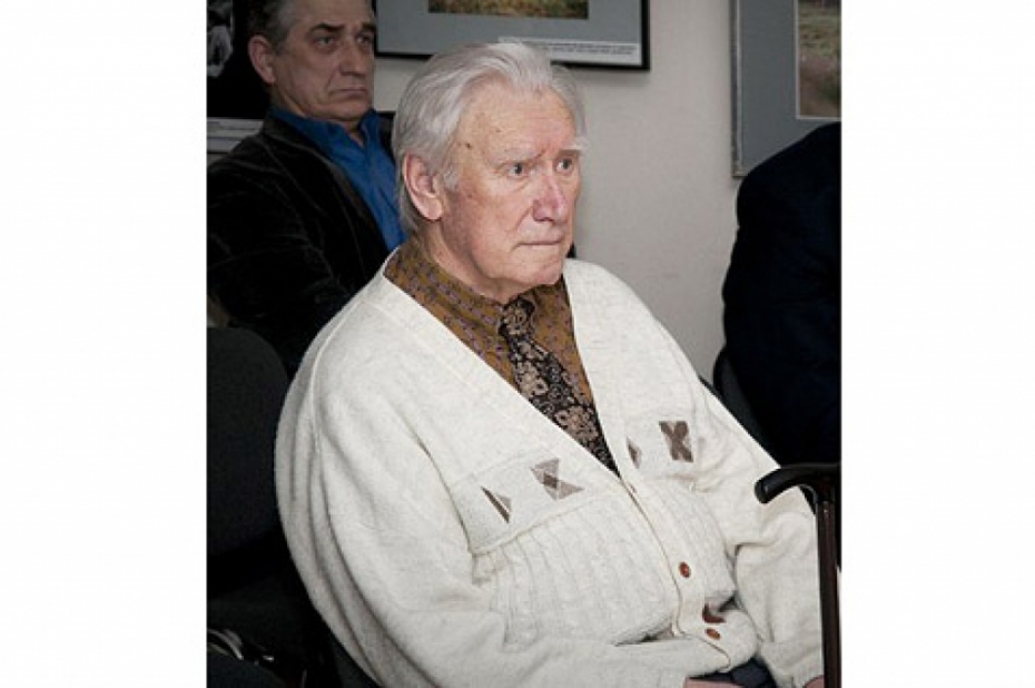 Miris aktieris, teātra vēsturnieks Zigurds Akmentiņš