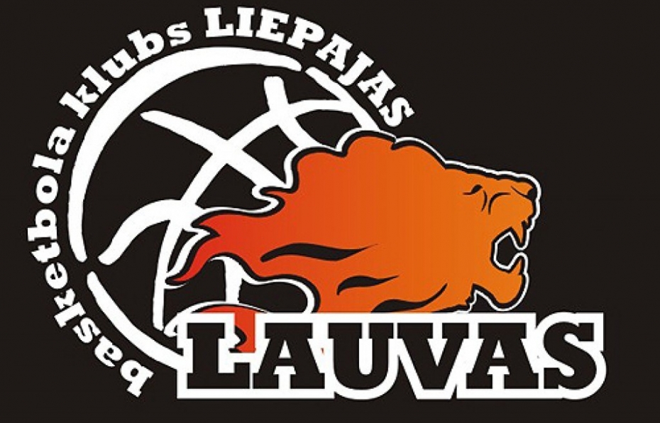 Apsūdz likmju likšanā uz savas komandas zaudējumu