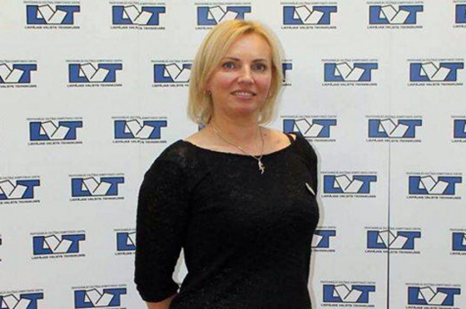 Tehnikuma skolotāja iegūst starptautiski atzītu sertifikātu