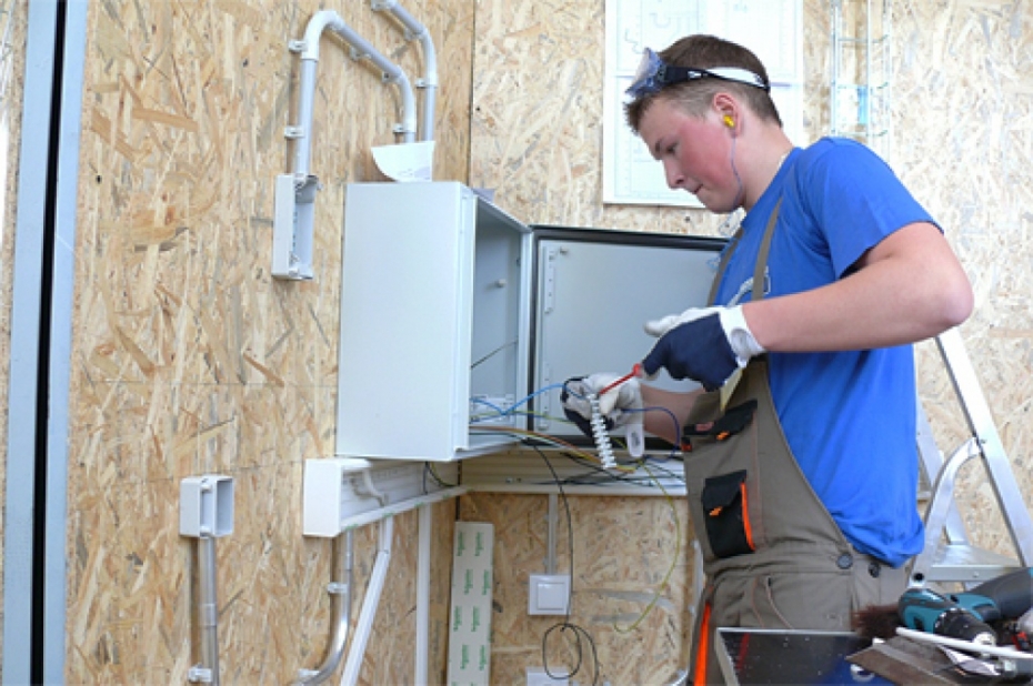 Tehnikuma audzēknim trešā vieta meistarības konkursā