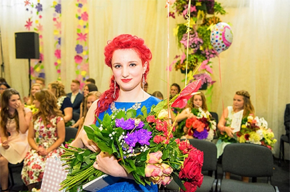 Piektdien, 19.augustā, sveicam Melānijas un Imantas