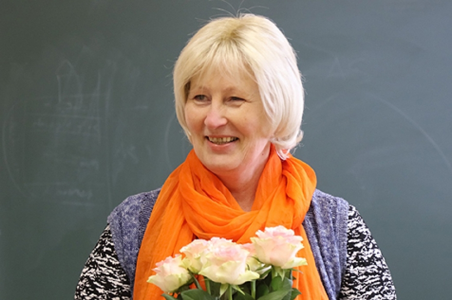 Gada balvu logopēdijā iegūst Gundega Tomele